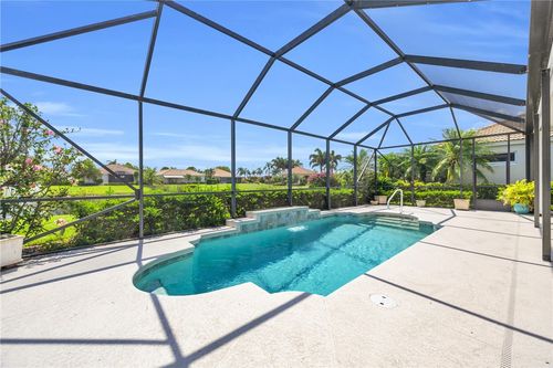 4132 W 16th Sq, Vero Beach, FL, 32967-8102 | Card Image