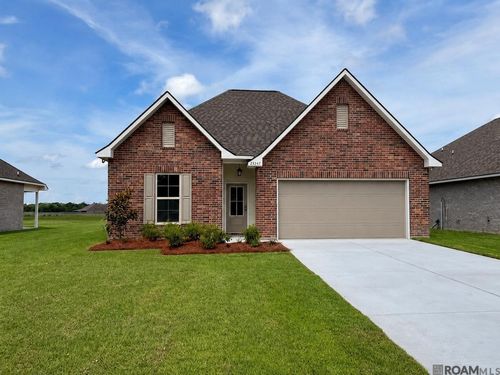 23247 Waterbuck Lake Ct, Denham Springs, LA, 70726-7476 | Card Image