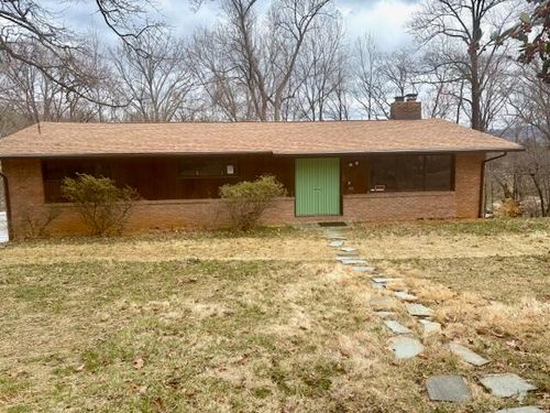 182 Dogwood Ln, Troutville, VA, 24175-6812 | Card Image