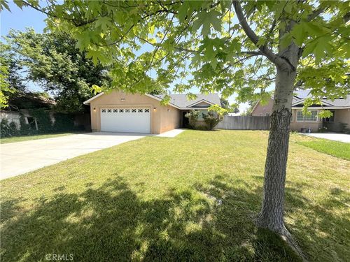 860 Maple Ave, Beaumont, CA, 92223 | Card Image