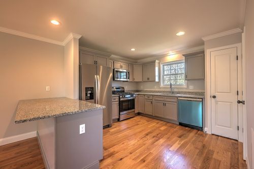 apt-b-694 New Haven Ave, Milford, CT, 06460-3646 | Card Image