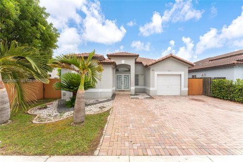 28021 Sw 133rd Pl, Homestead, FL, 33033-7329 | Card Image