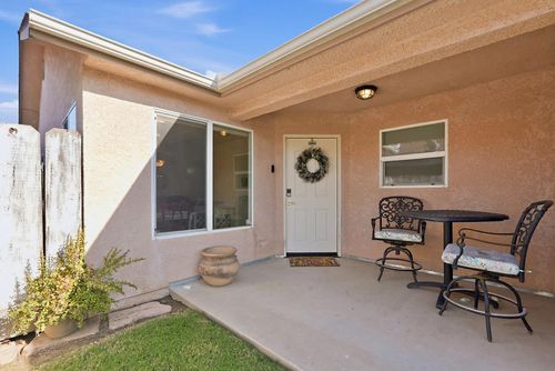 208 Riverside Avenue, Chowchilla, CA, 93610 | Card Image