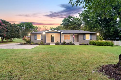 2503 Timwood Dr, Nashville, TN, 37214-1423 | Card Image