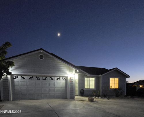 1951 Three Iron Ct, Fernley, NV, 89408-6621 | Card Image