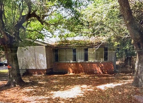 164 4th Avenue, Chickasaw, AL, 36611 | Card Image