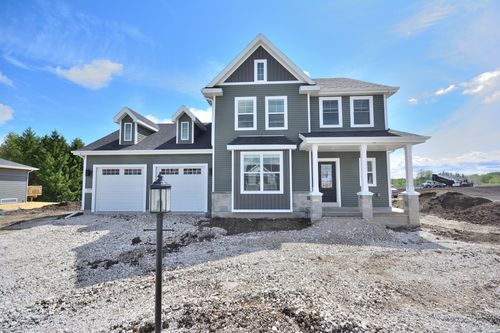 1985372 Boxwood Blvd, Menomonee Falls, WI, 53051-1734 | Card Image