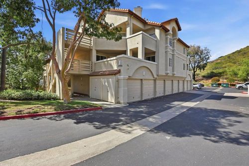 8-11115 Affinity, San Diego, CA, 92131 | Card Image