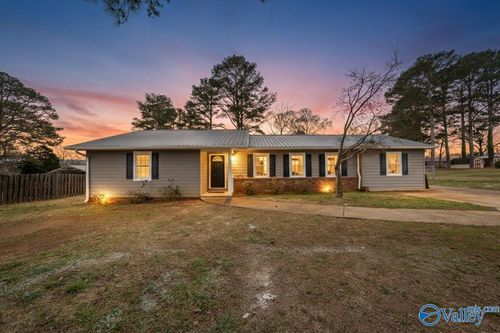 2008 Bedford St, Scottsboro, AL, 35769-3726 | Card Image