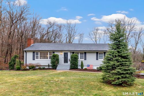 24 Valley Rd, Shelton, CT, 06484-2513 | Card Image
