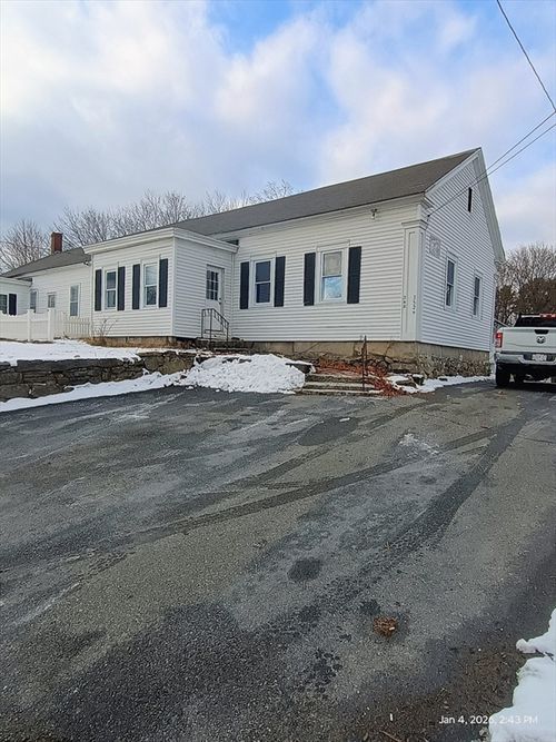 r-348 Main St, Douglas, MA, 01516-2178 | Card Image