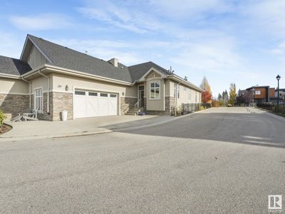 7570 May Common Nw, Home with 3 bedrooms, 3 bathrooms and null parking in Edmonton AB | Image 1