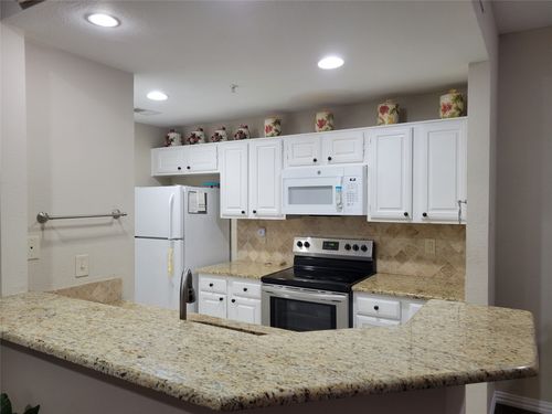 apt-117-5565 Preston Oaks Rd, Dallas, TX, 75254-8447 | Card Image