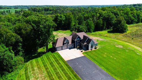 38798 County Road 2, Saint Joseph, MN, 56374-9753 | Card Image