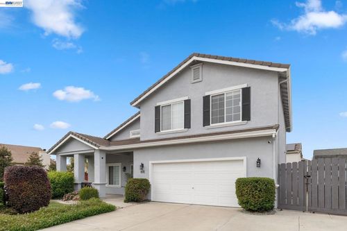 763 Grafton St, Manteca, CA, 95337-8570 | Card Image