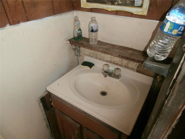 428 Augusta Ave, House other with 6 bedrooms, 2 bathrooms and null parking in Port Arthur TX | Image 10