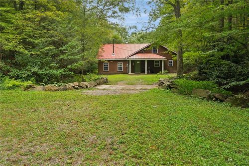 819 Pioneer Rd, Rockwood, PA, 15557-7112 | Card Image