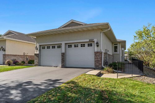 8867 Preserve Pl, Savage, MN, 55378-3116 | Card Image