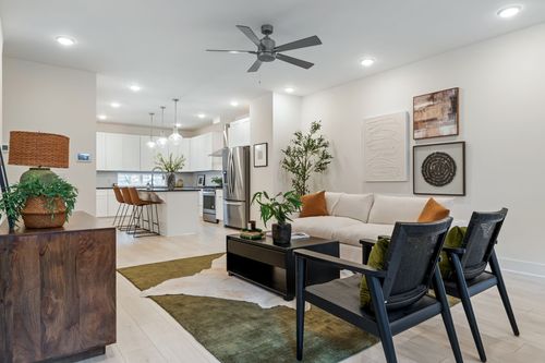 1635 Marshall Hollow Dr, Nashville, TN, 37203-3067 | Card Image