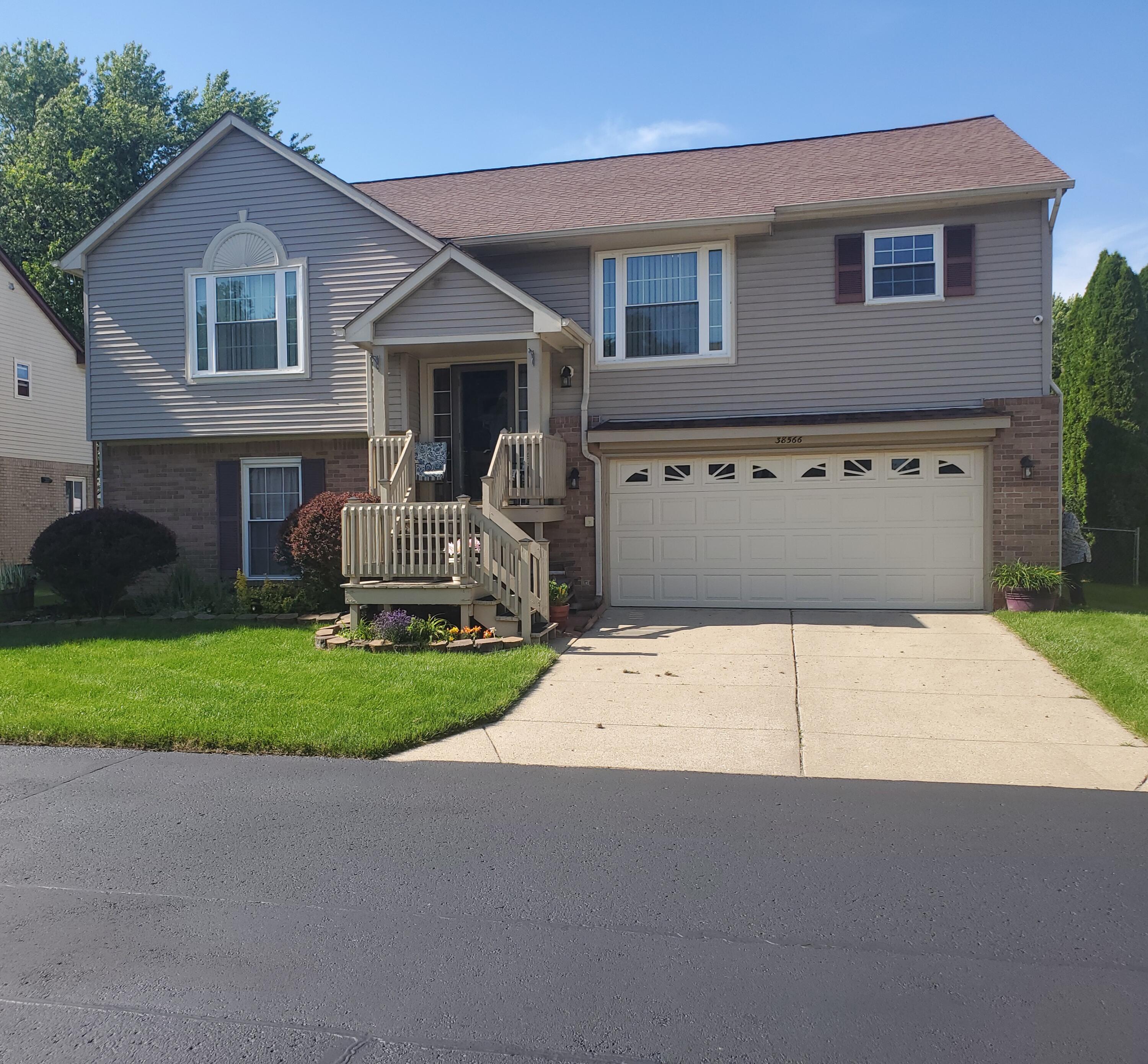 Terry Ln, Westland, MI 48185