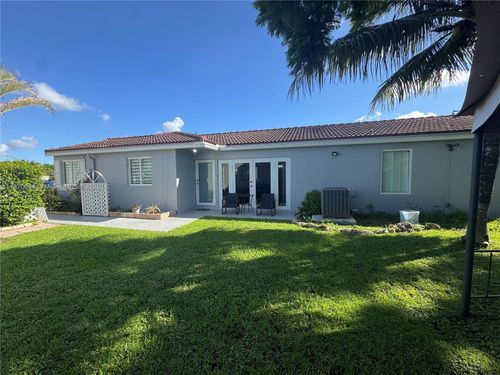 17201-17201 Sw 142nd Ct, Miami, FL, 33177-2715 | Card Image