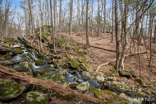 8 Chimney Hill Rd, Sherman, CT, 06784-1307 | Card Image