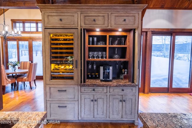 2815 Black Sheep Farm Rd, House other with 4 bedrooms, 5 bathrooms and null parking in Alta WY | Image 12