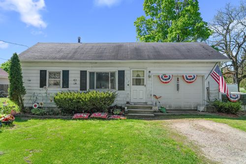 117 Hanover Ct, Hanover, MI, 49241-9658 | Card Image