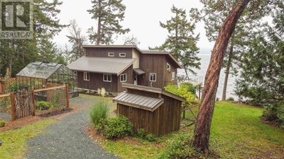 198 Pilkey Point Rd, House other with 3 bedrooms, 2 bathrooms and 10 parking in Thetis Island BC | Image 3