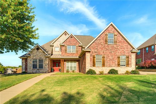 6611 S Silverthorne Ln, Rogers, AR, 72758-8002 | Card Image