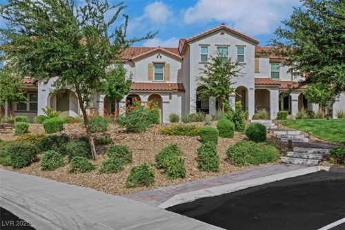 2870 Turnstone Ridge St, Henderson, NV, 89044-1704 | Card Image