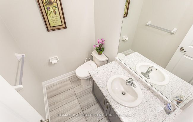 3 Dalbeattie Dr, House attached with 4 bedrooms, 3 bathrooms and 1 parking in Brampton ON | Image 22