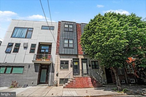 1617 Fitzwater St, PHILADELPHIA, PA, 19146-2037 | Card Image