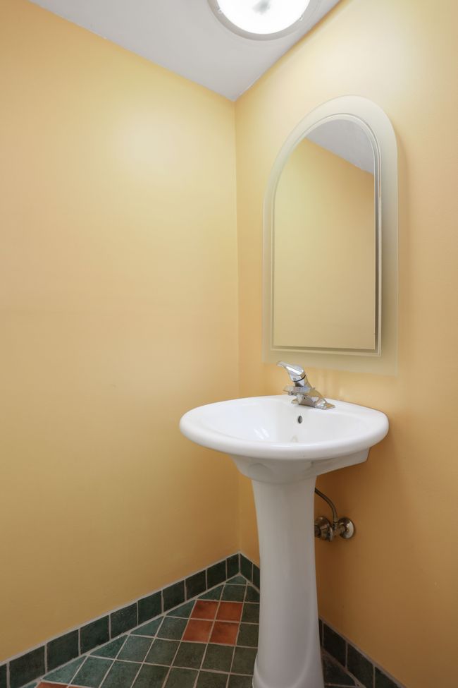 30540 N Greenbriar Rd, House other with 3 bedrooms, 3 bathrooms and null parking in Franklin MI | Image 27