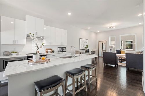 apt-3-456 Parkway Dr Ne, Atlanta, GA, 30308-3169 | Card Image