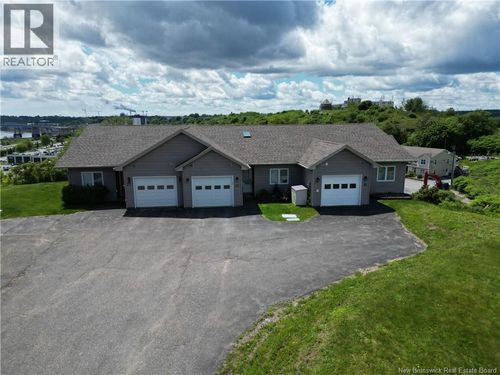 23 Cameron Crt, Saint John, NB, E2K5M4 | Card Image