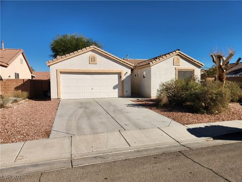 634 Turtleback Dr, North Las Vegas, NV, 89031-1793 | Card Image