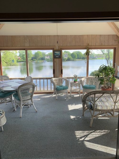 2312 High Point Dr, Lindenhurst, IL, 60046-7025 | Card Image