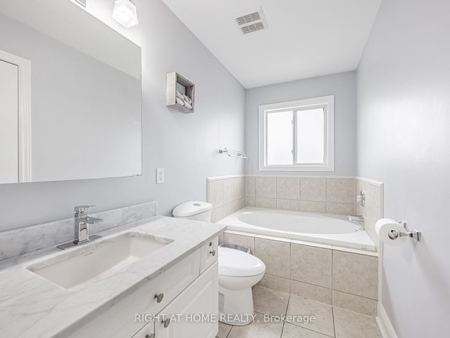 54 Roadmaster Lane, House attached with 4 bedrooms, 3 bathrooms and 2 parking in Brampton ON | Image 26