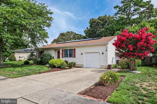 133 W Holly Ln, Little Egg Harbor Twp, NJ, 08087-2059 | Card Image
