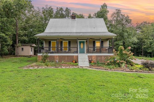 2031 Old Paglnd Marshvl Rd, Marshville, NC, 28103-8041 | Card Image