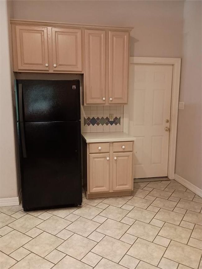 Kitchen | Image 5
