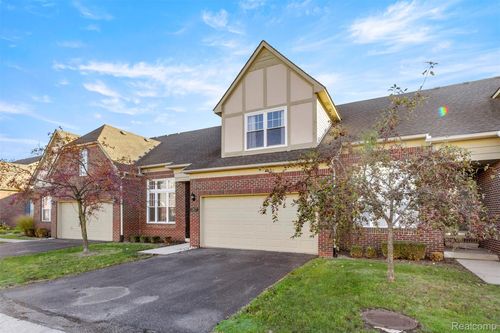 6-12627 Second Ave S, Southgate, MI, 48195-3544 | Card Image