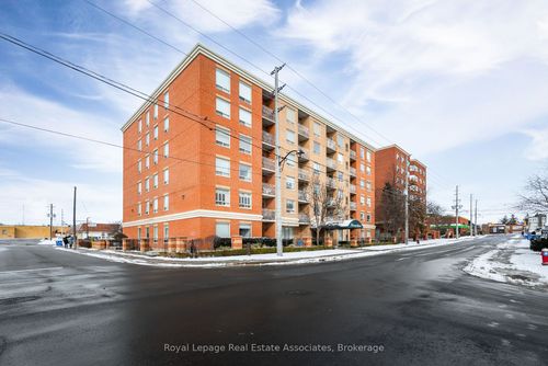 506-32 Tannery St, Mississauga, ON, L5M6T6 | Card Image