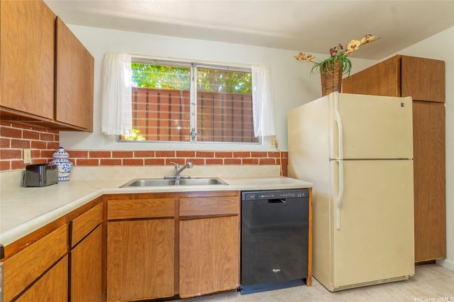 APT-84 - 92-1044 Kanehoa Loop, Condo with 3 bedrooms, 2 bathrooms and 2 parking in Kapolei HI | Image 7