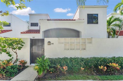 1-20903 Leeward Ct, Aventura, FL, 33180-3872 | Card Image