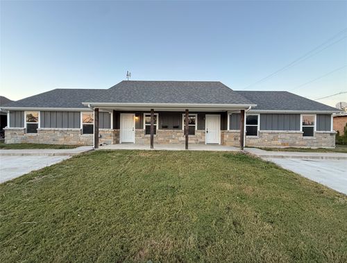 108 W Adams St, Itasca, TX, 76055-2508 | Card Image
