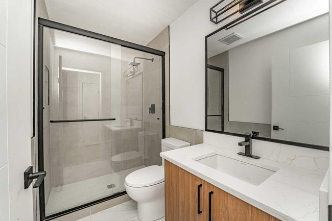 135 Sandringham Rd Nw, House other with 4 bedrooms, 4 bathrooms and 4 parking in Calgary AB | Image 14