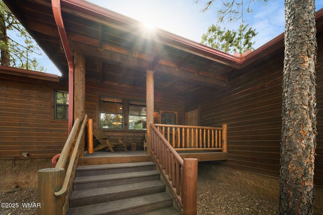 Porch | Image 4