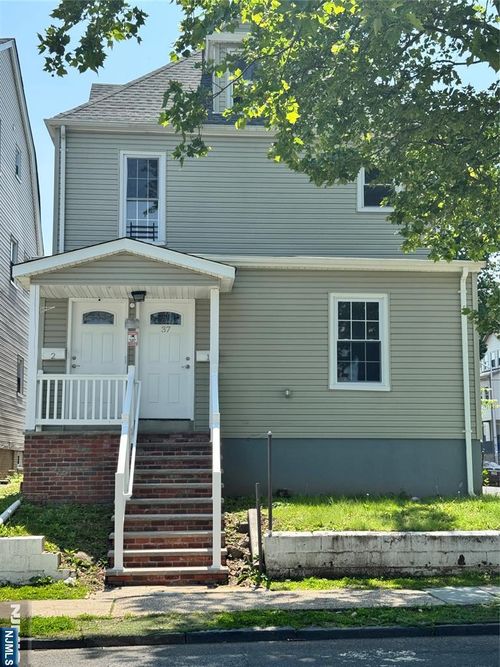 37 William St, East Orange, NJ, 07017-5140 | Card Image